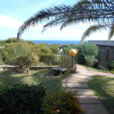 Le Punta Negra 스틴티노